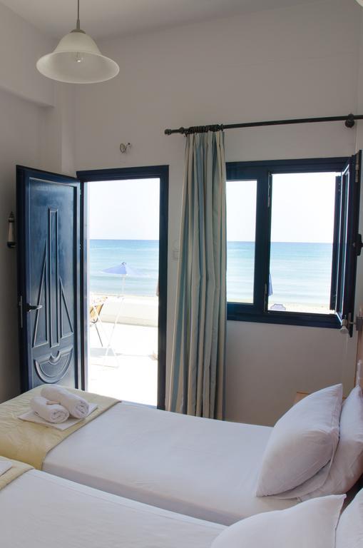 Makrýgialos Yialos Studios-Apartments מראה חיצוני תמונה
