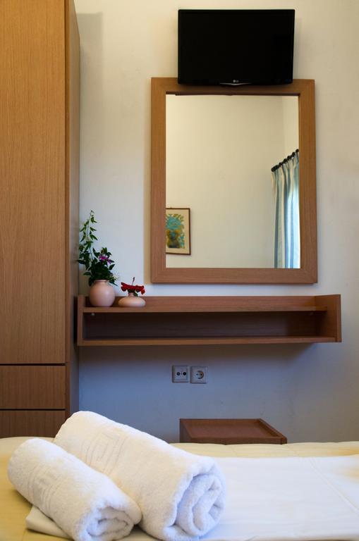 Makrýgialos Yialos Studios-Apartments מראה חיצוני תמונה
