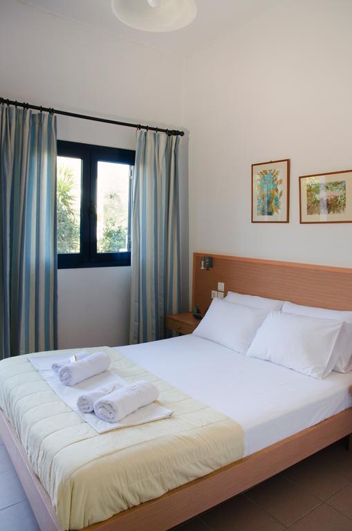 Makrýgialos Yialos Studios-Apartments מראה חיצוני תמונה